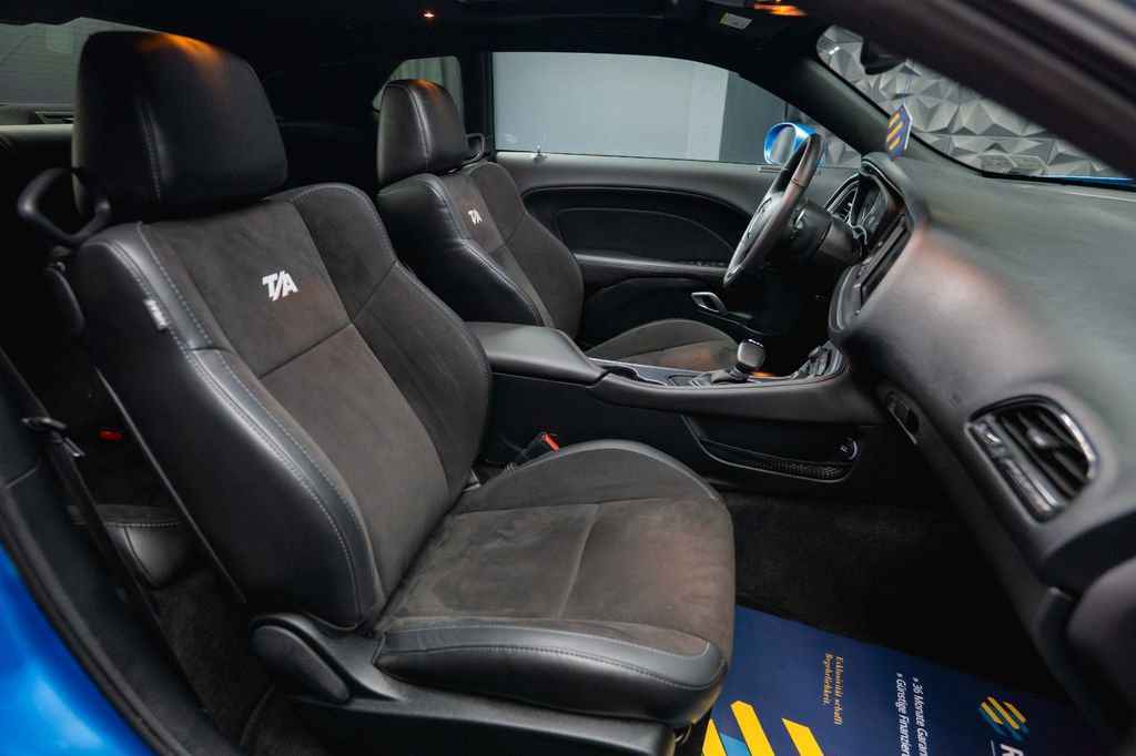Dodge Challenger 2019