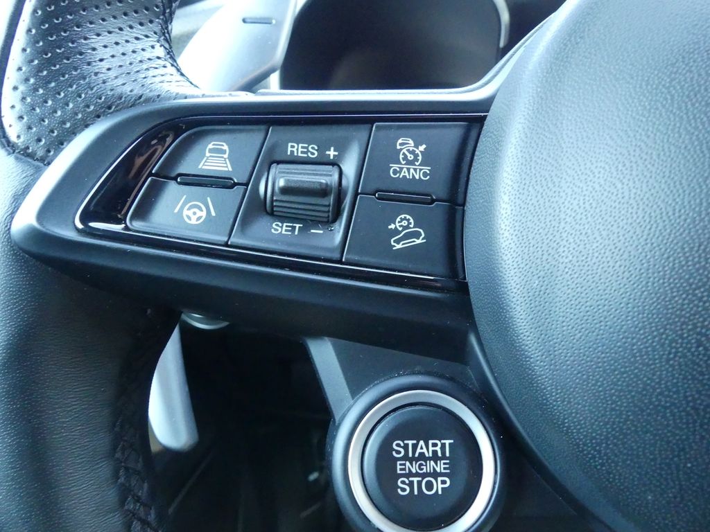 Alfa Romeo Stelvio 2020