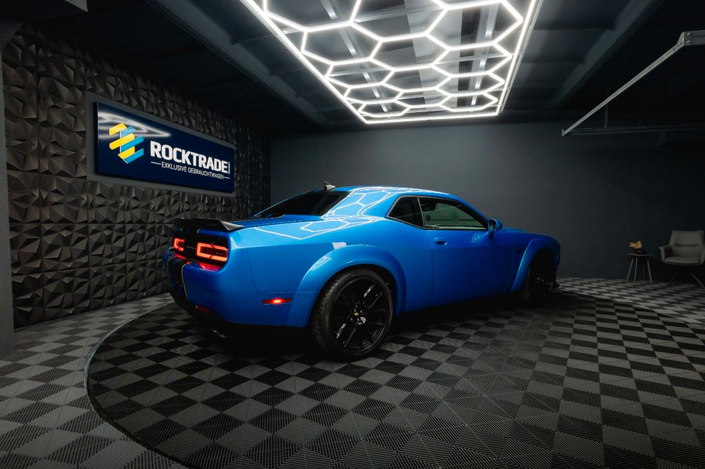 Dodge Challenger 2019