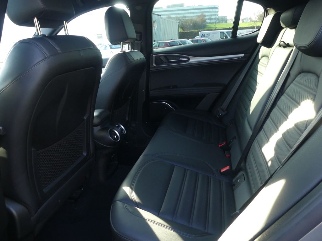 Alfa Romeo Stelvio 2020