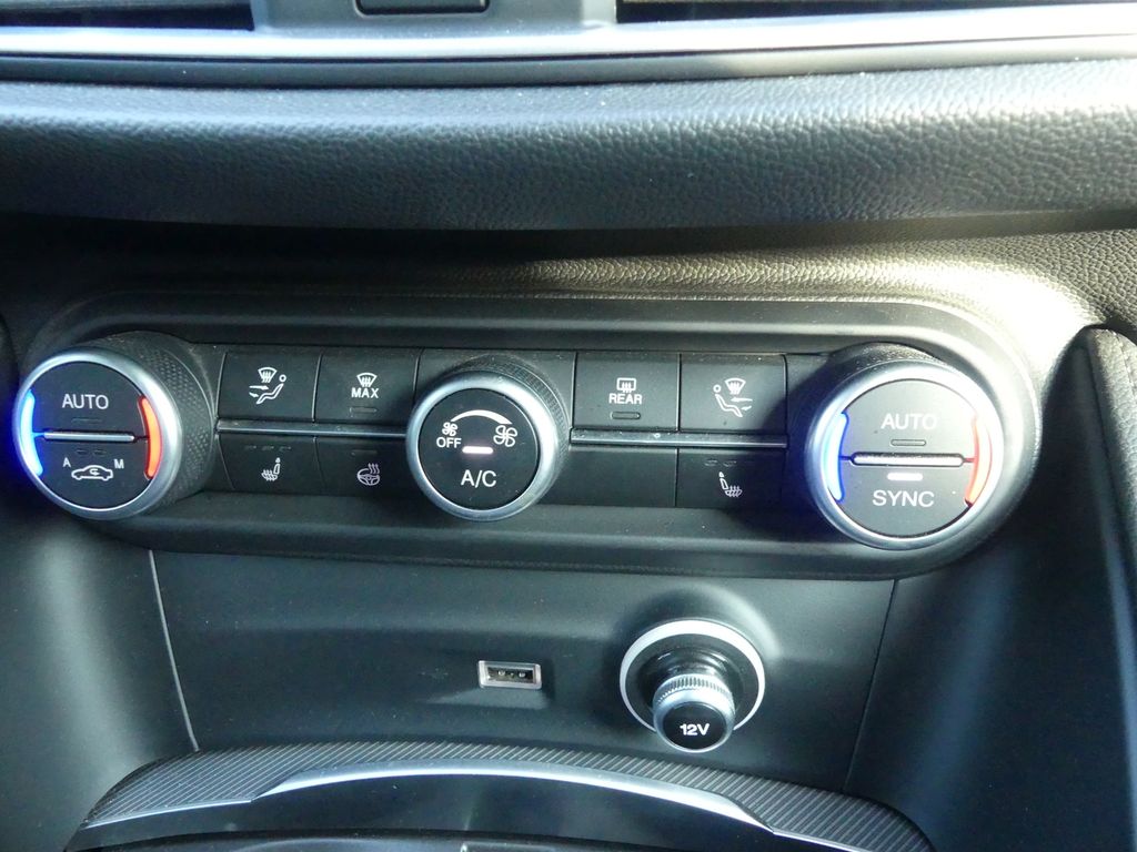 Alfa Romeo Stelvio 2020