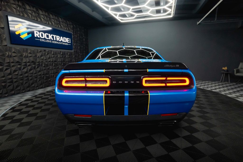 Dodge Challenger 2019