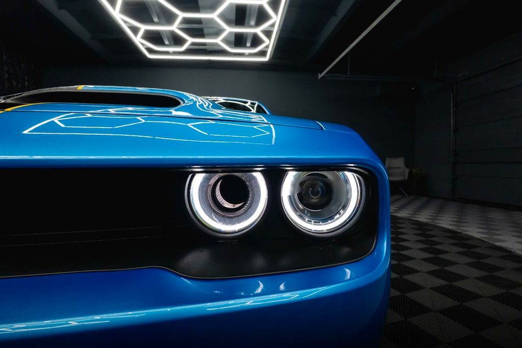 Dodge Challenger 2019
