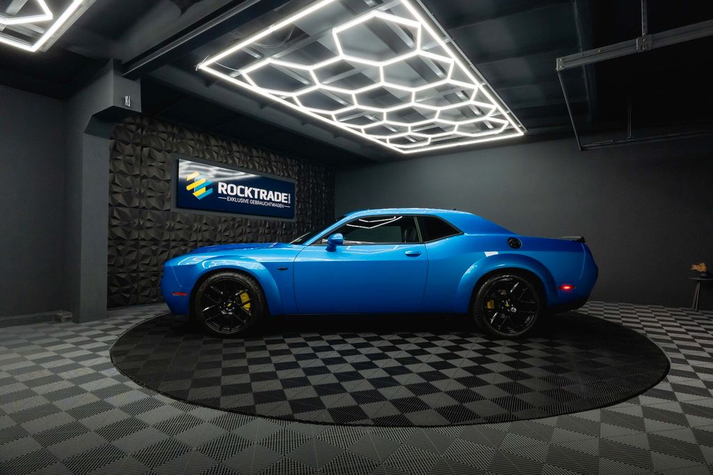 Dodge Challenger 2019