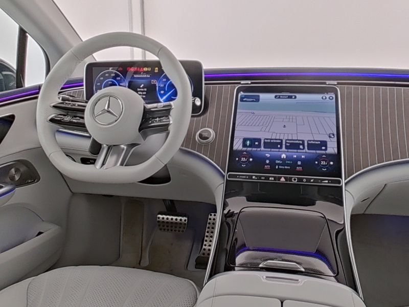 Mercedes-Benz EQE 2024