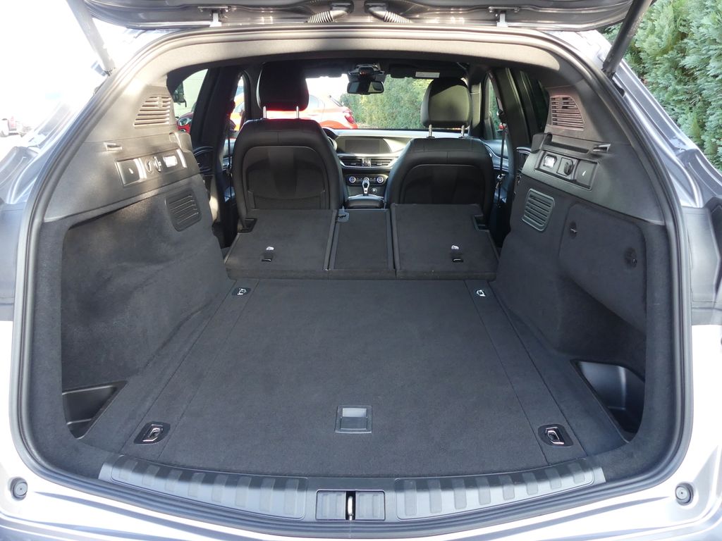 Alfa Romeo Stelvio 2020