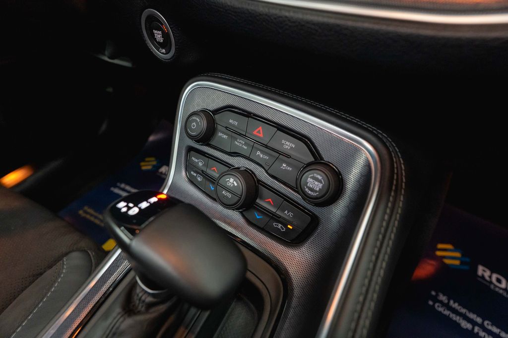 Dodge Challenger 2019