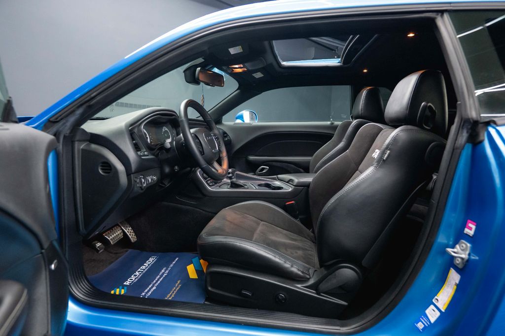 Dodge Challenger 2019