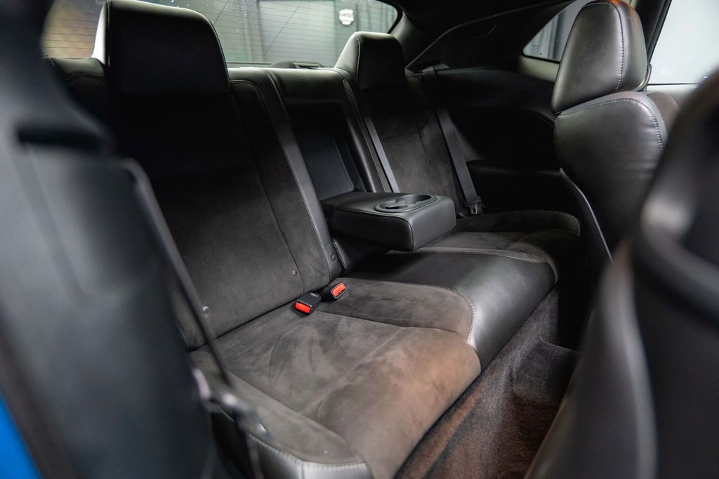 Dodge Challenger 2019