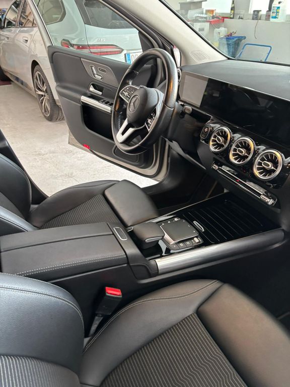 Mercedes-Benz B 250 2020