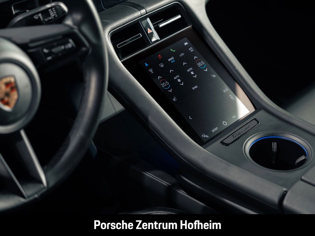 Porsche Taycan 2021