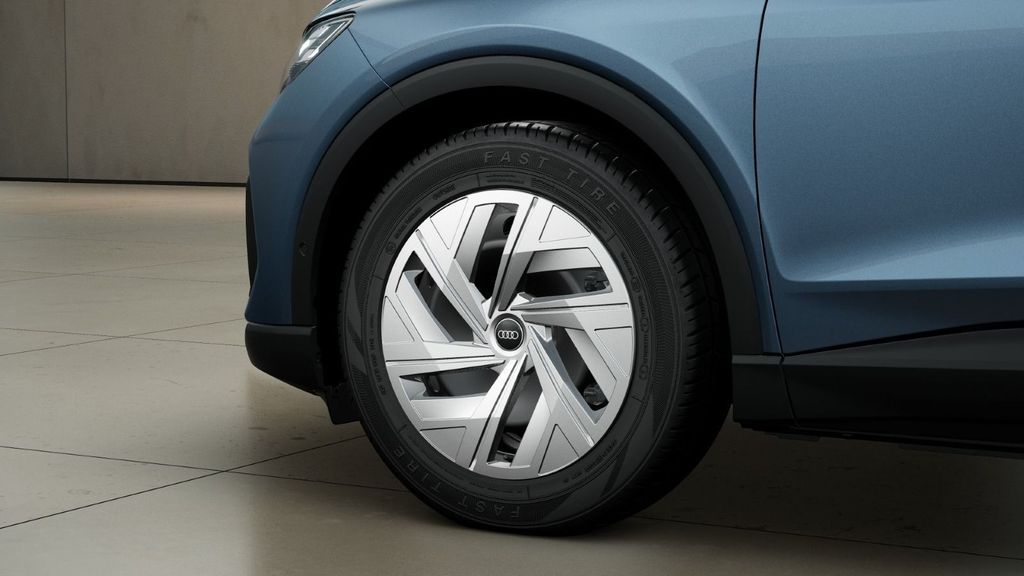 Audi Q4 e-tron 2025