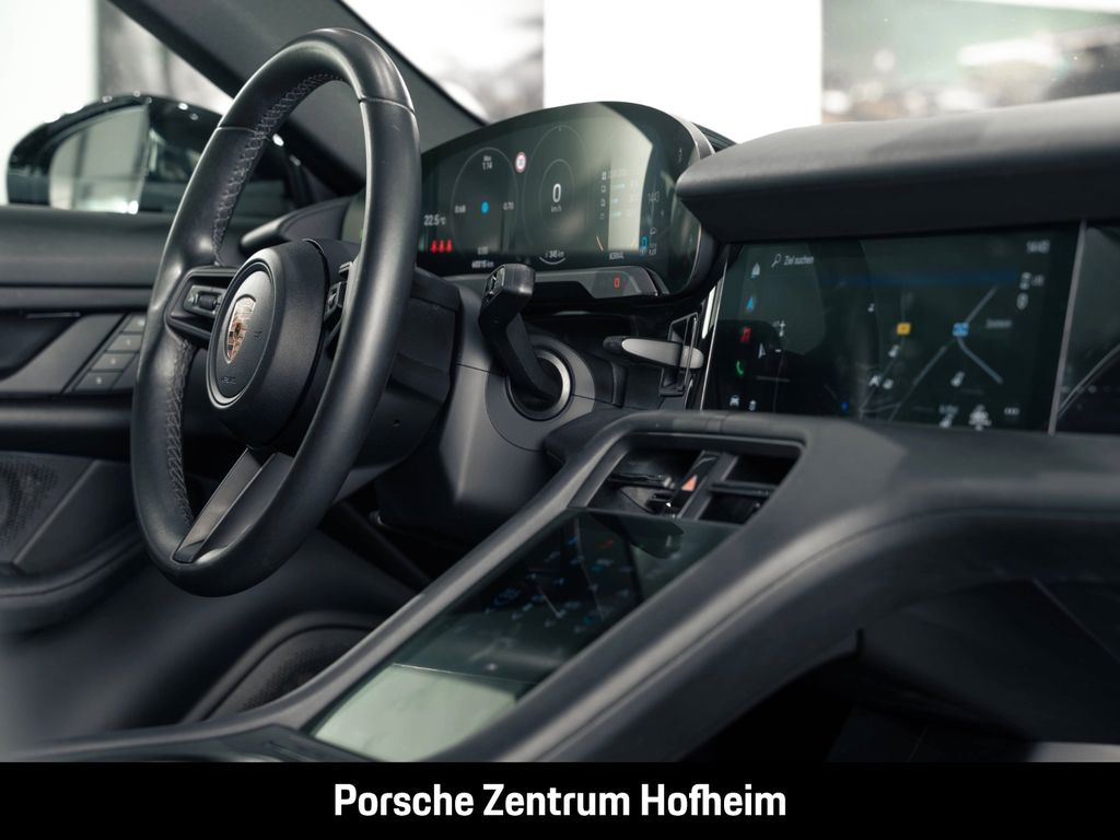Porsche Taycan 2021