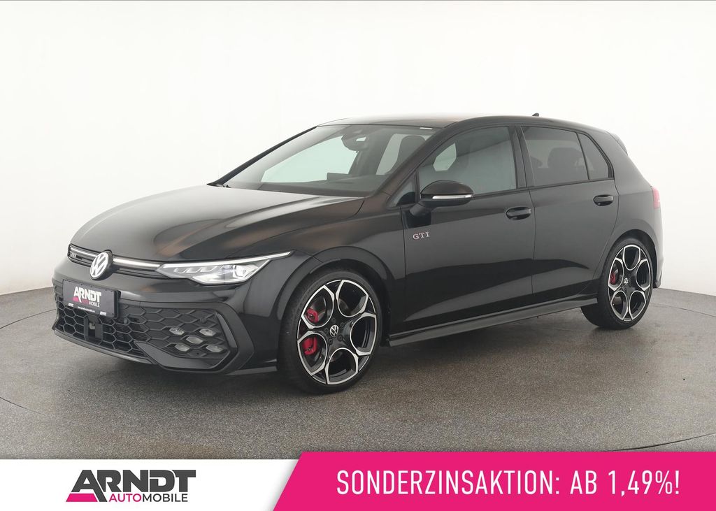 Volkswagen Golf 2025