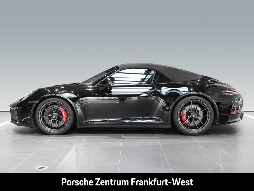 Porsche 992 2025
