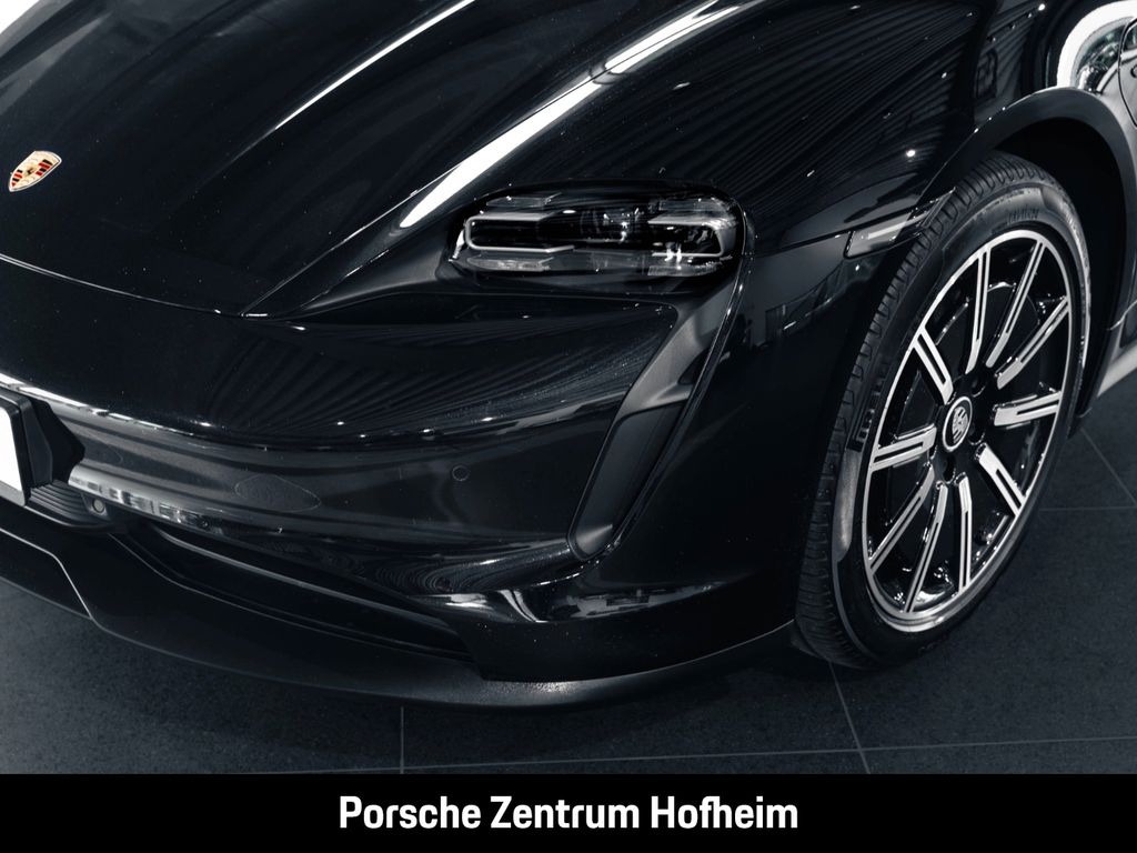 Porsche Taycan 2021