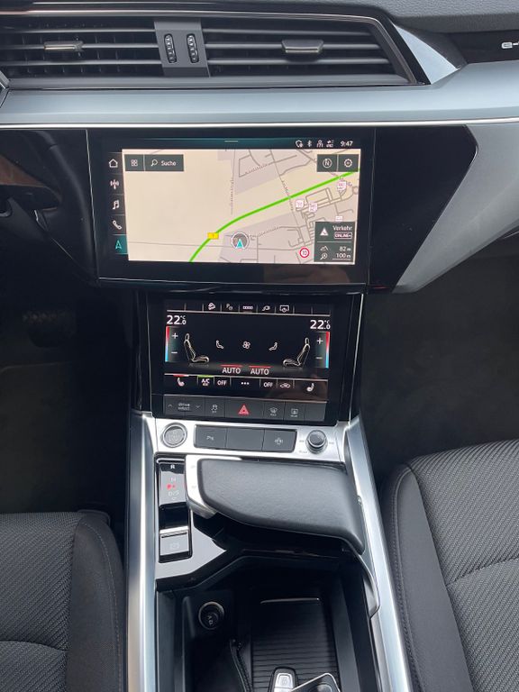 Audi e-tron 2023