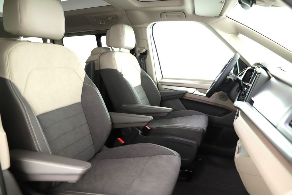 Volkswagen T7 Multivan 2025