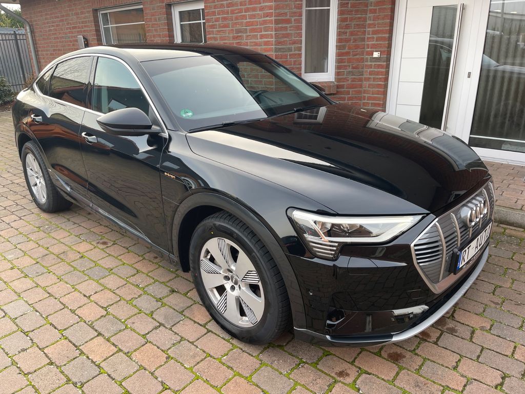 Audi e-tron 2023