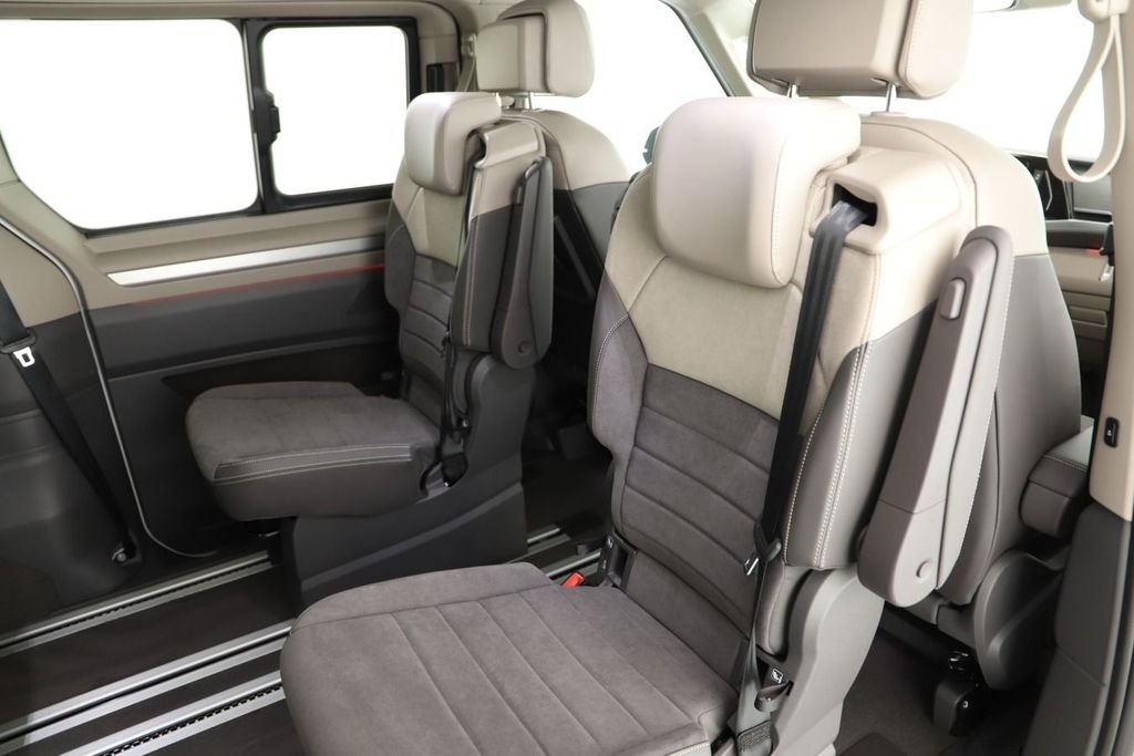 Volkswagen T7 Multivan 2025