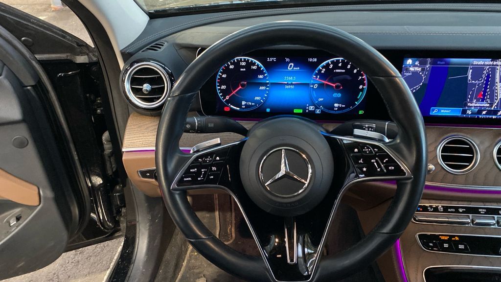 Mercedes-Benz E 300 2021