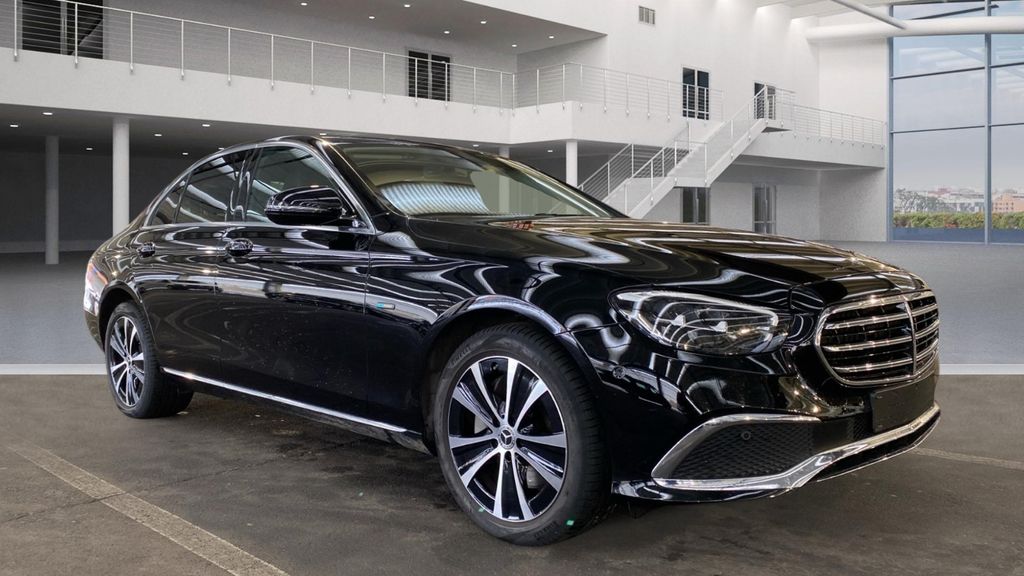 Mercedes-Benz E 300 2021