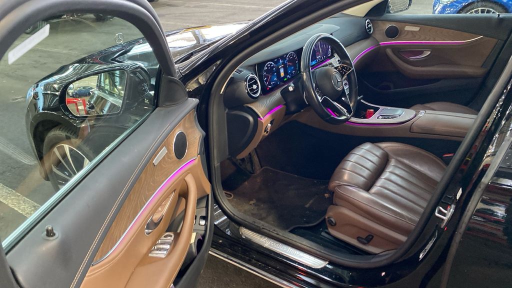 Mercedes-Benz E 300 2021