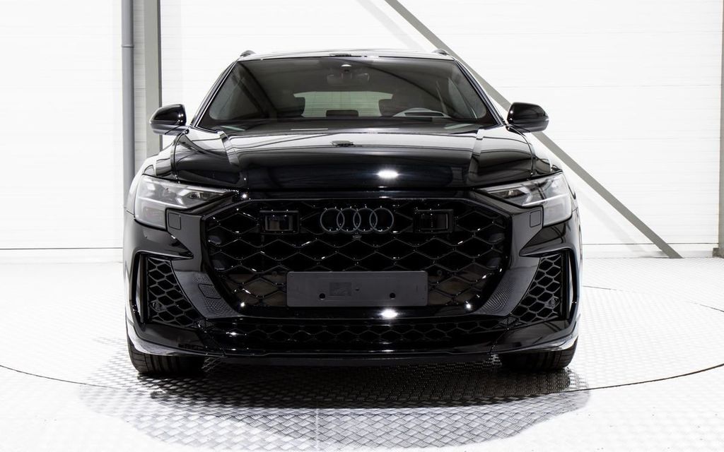 Audi RSQ8 2024