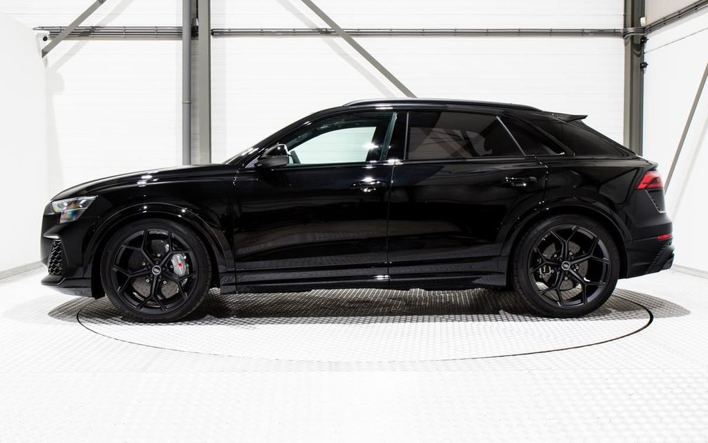 Audi RSQ8 2024