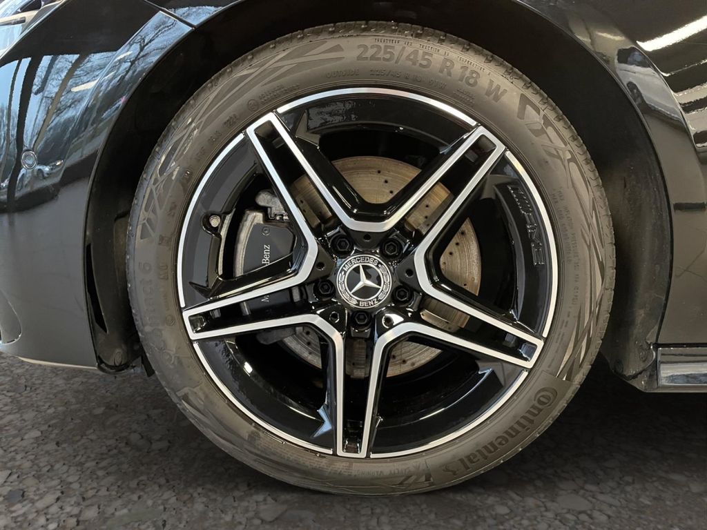 Mercedes-Benz CLA 200 2024