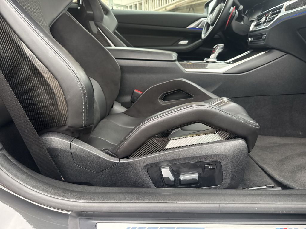 BMW M4 2023
