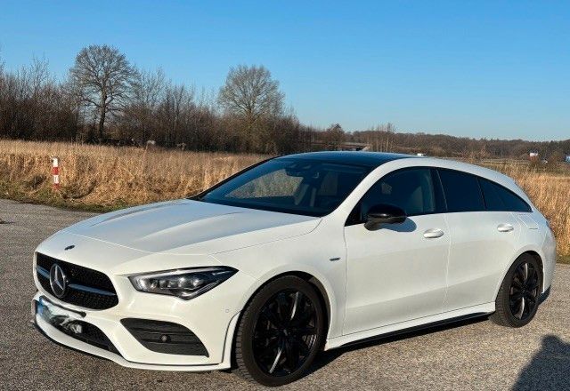 Mercedes-Benz CLA 200 2021