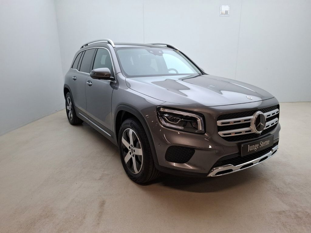 Mercedes-Benz GLB 200 2023