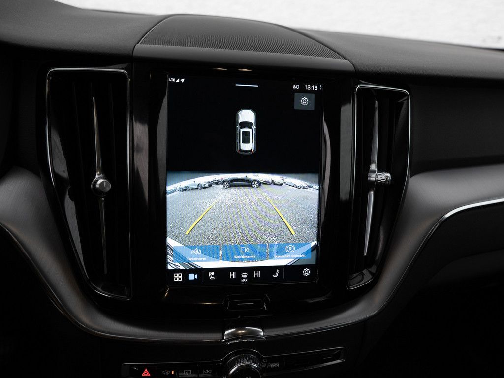Volvo XC60 2022
