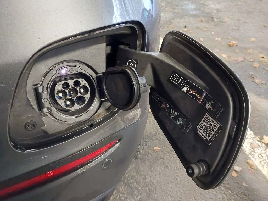 Mercedes-Benz GLC 300 2021