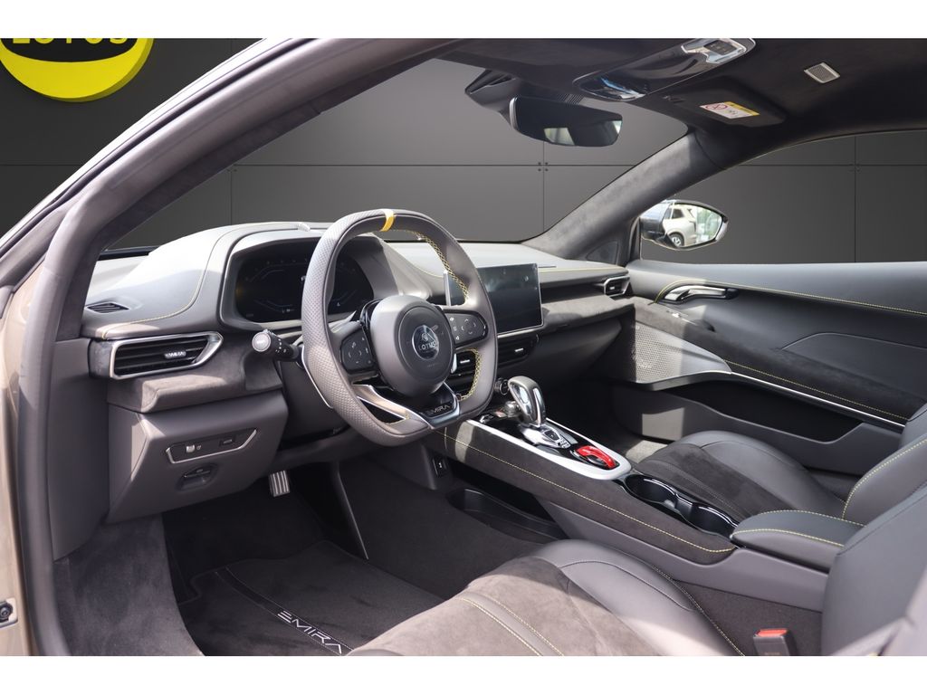 Lotus Emira 2023