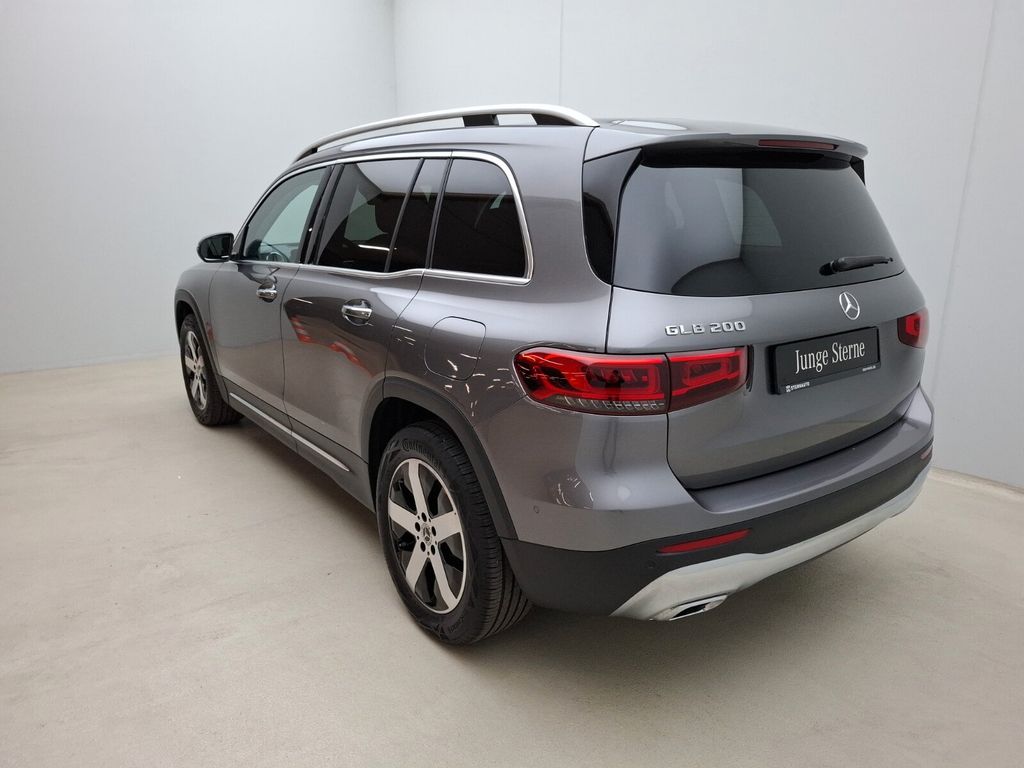 Mercedes-Benz GLB 200 2023