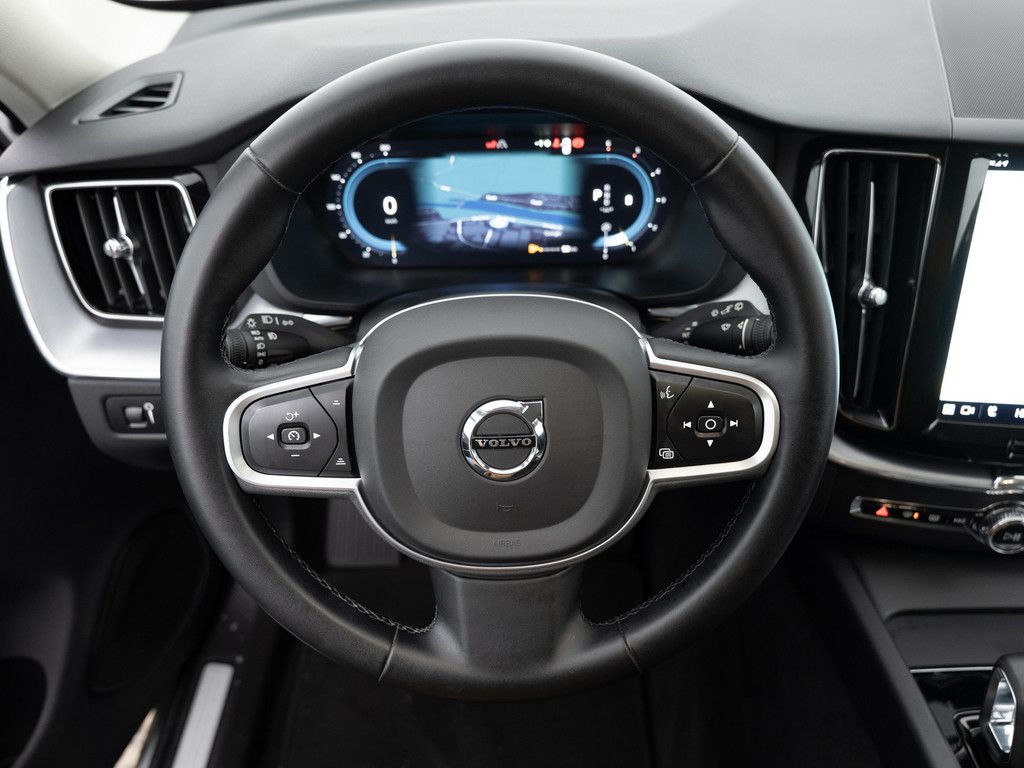 Volvo XC60 2022