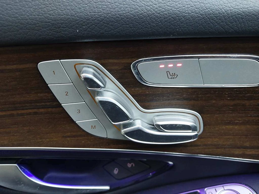 Mercedes-Benz GLC 300 2021