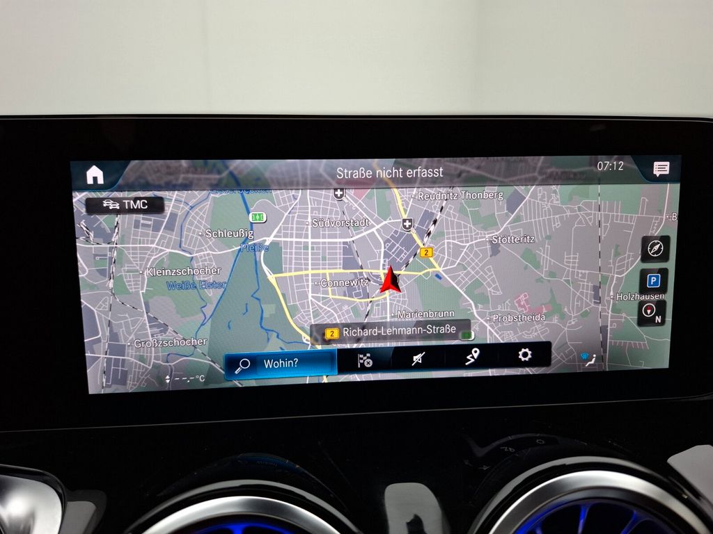 Mercedes-Benz GLB 200 2023