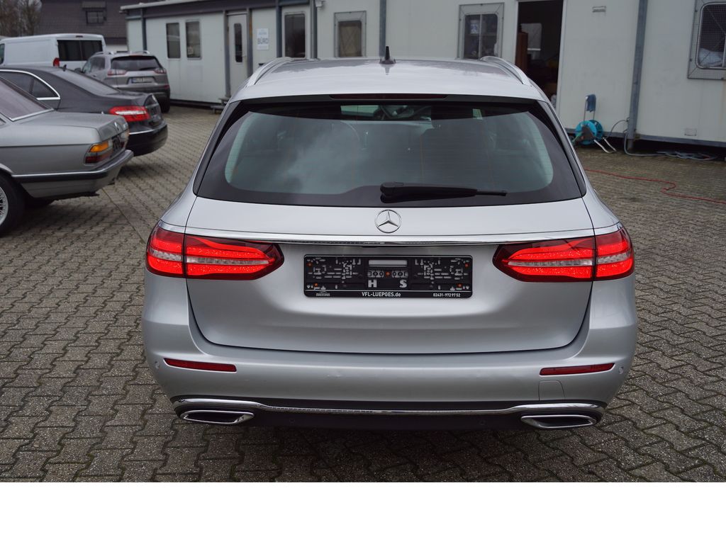 Mercedes-Benz E 220 2020