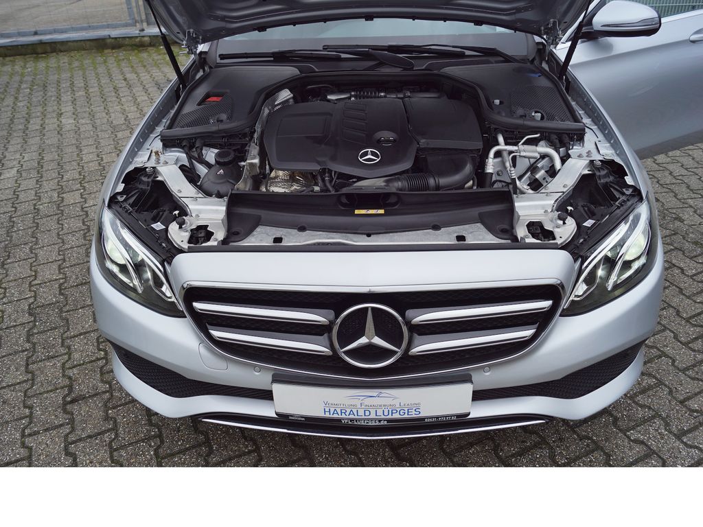 Mercedes-Benz E 220 2020