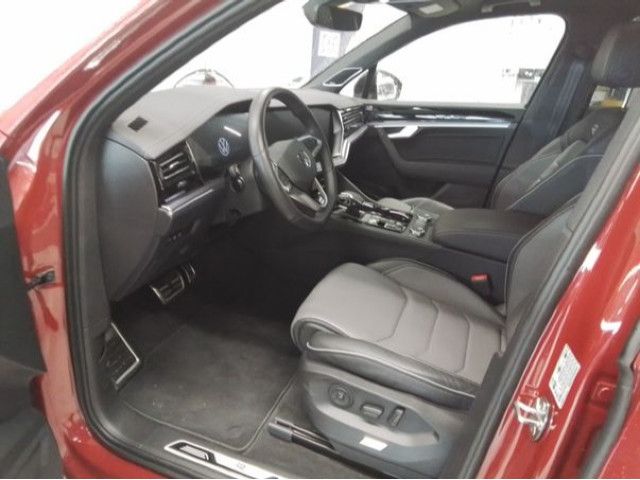 Volkswagen Touareg 2025