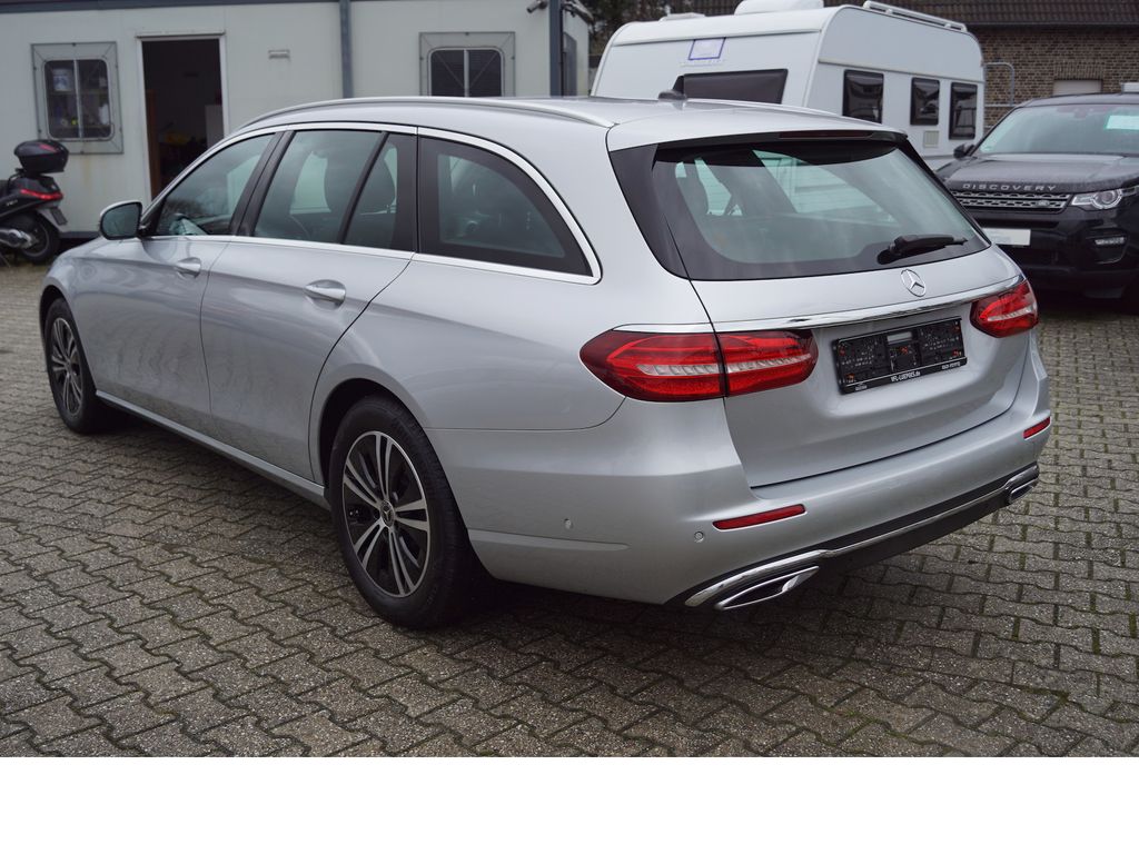 Mercedes-Benz E 220 2020