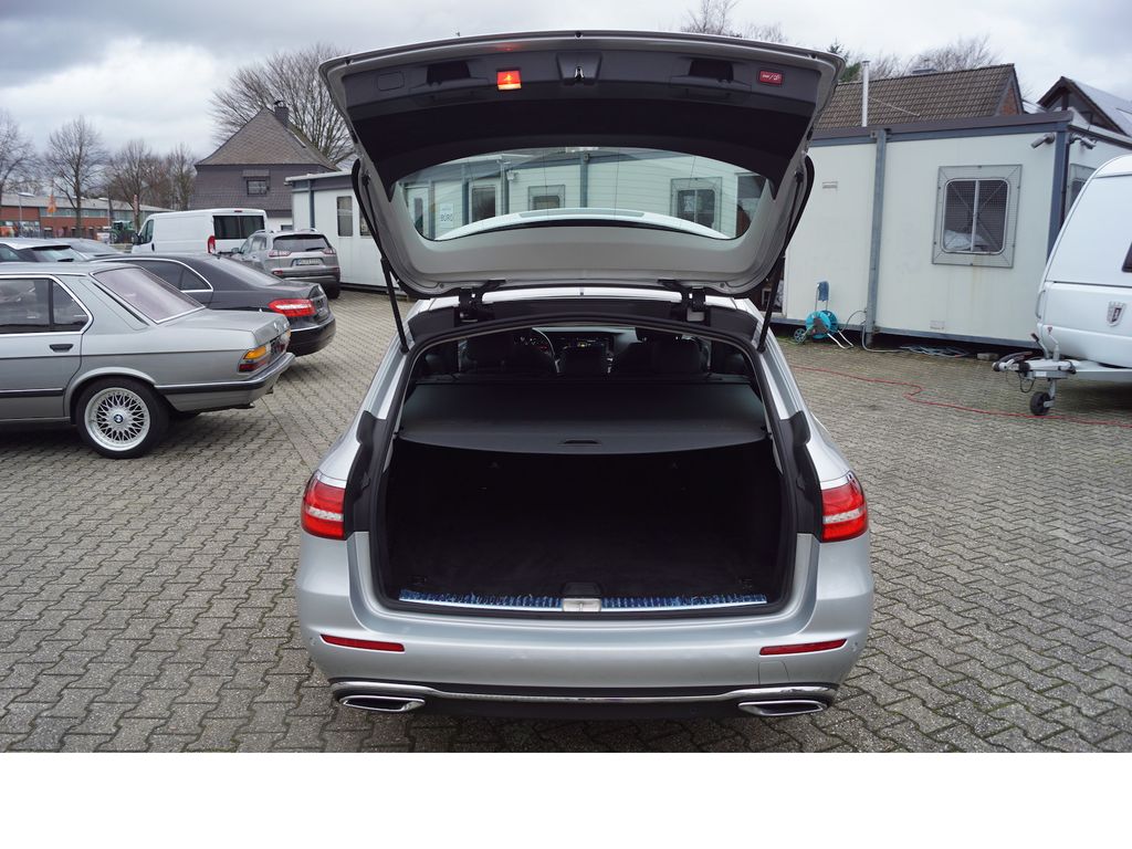 Mercedes-Benz E 220 2020