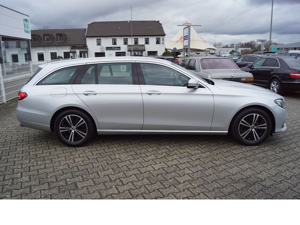 Mercedes-Benz E 220 2020