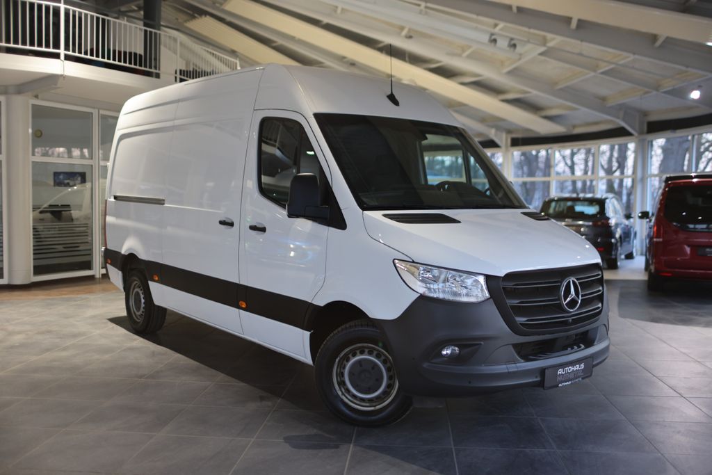 Mercedes-Benz Sprinter 2021