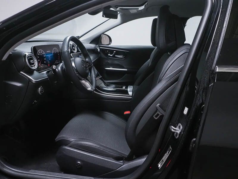 Mercedes-Benz C 300 2024