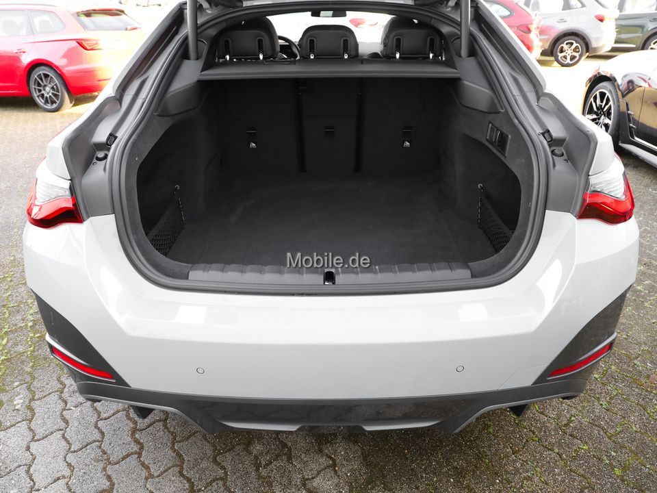 BMW i4 2022