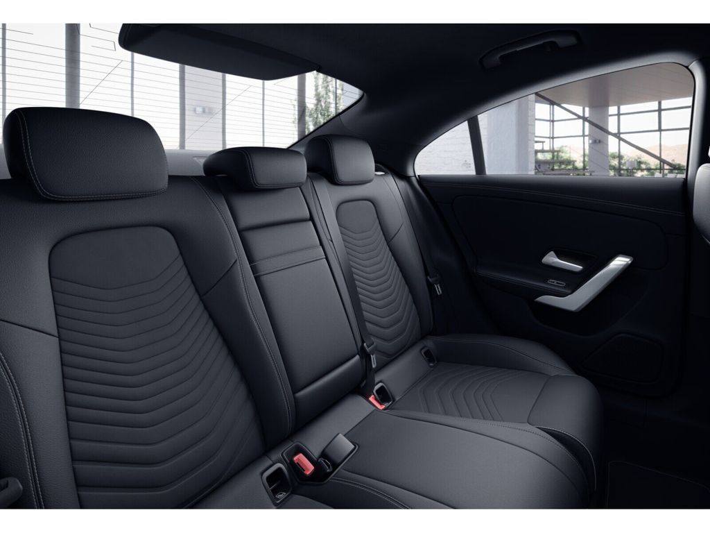 Mercedes-Benz CLA 200 2023